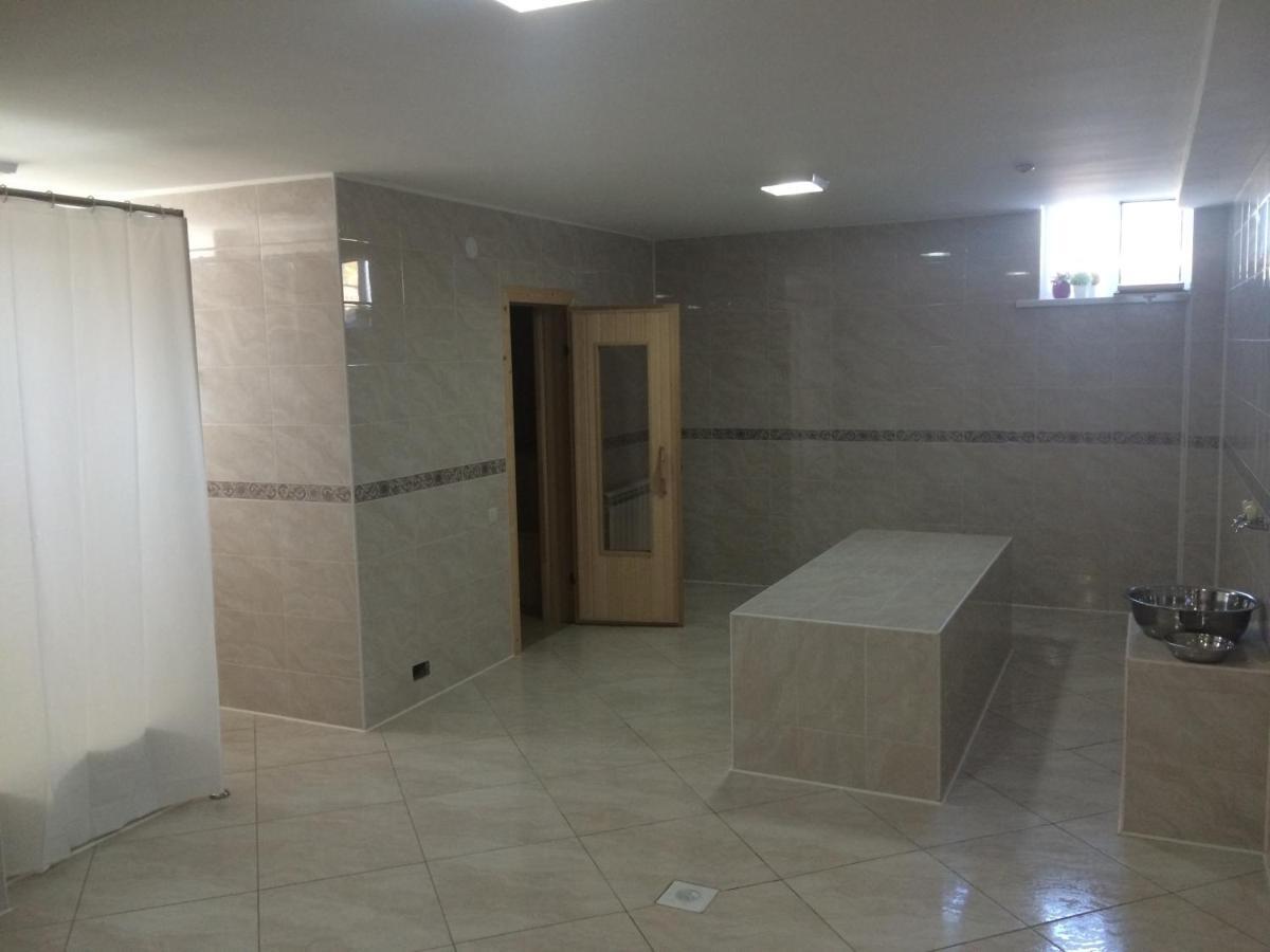 Hotel Laeti-Zhaiyk Atyraū Extérieur photo